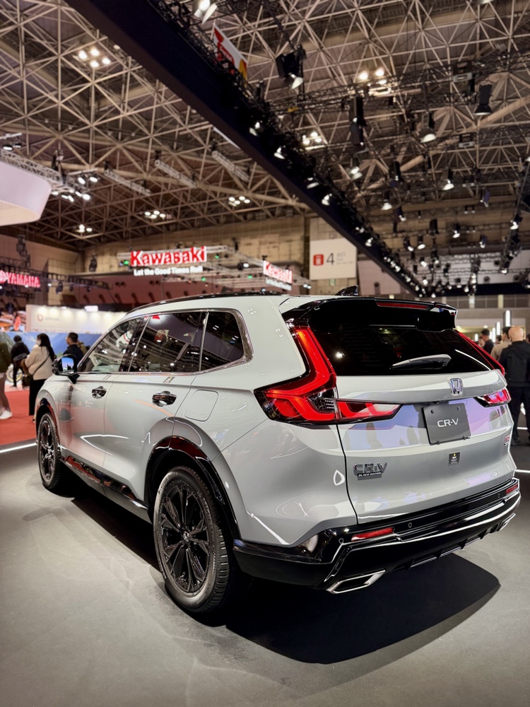 CR-V e:HEV 2